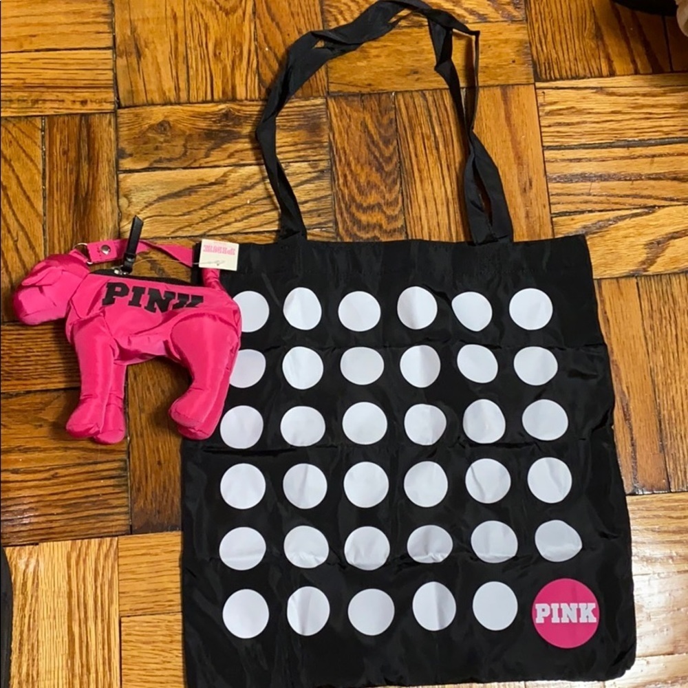NWT pink Victoria’s Secret packable bag with dog